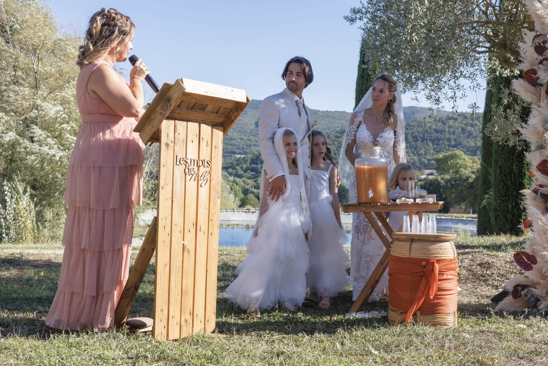 Mariage dans un hameau du Luberon - photo 13