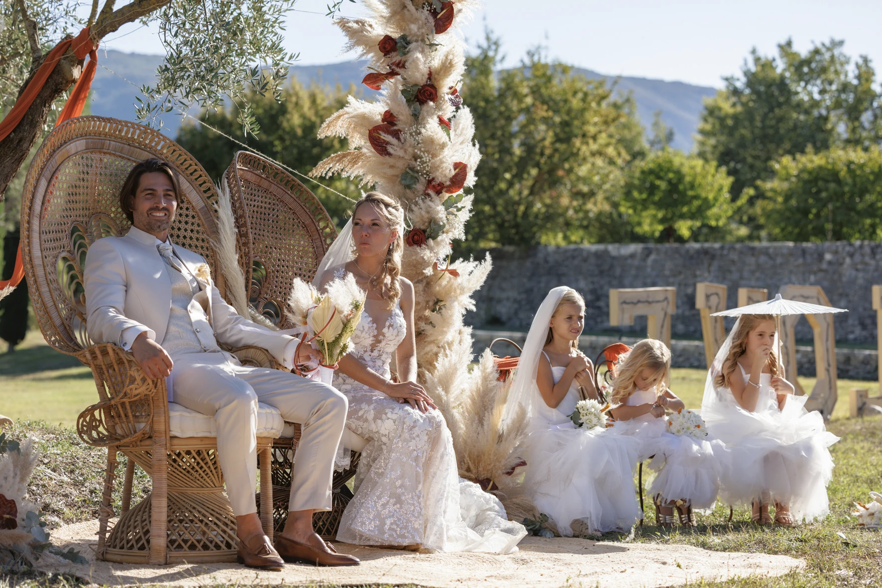 Mariage dans un hameau du Luberon - photo 3